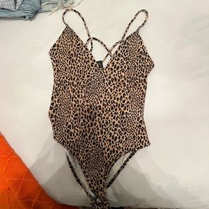 Forever 21 size small